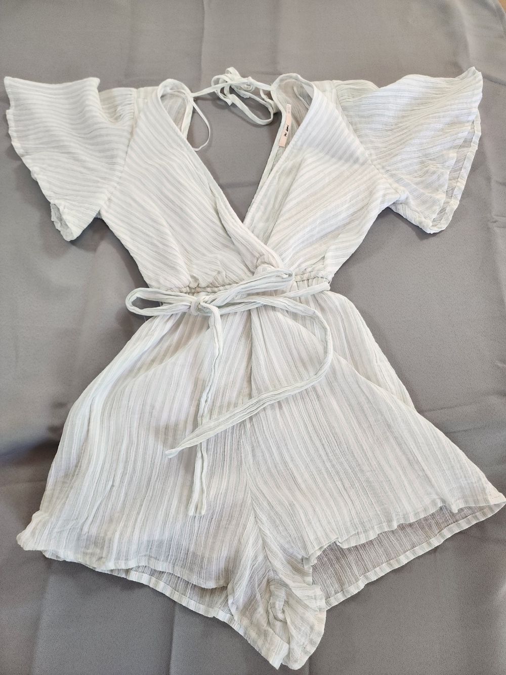 mi ami Light Sage Green Crinkle Romper